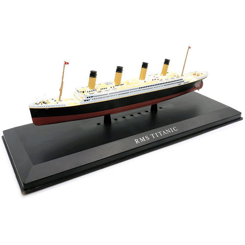 Daniel Steiger RMS Titanic Ocean Liner Model