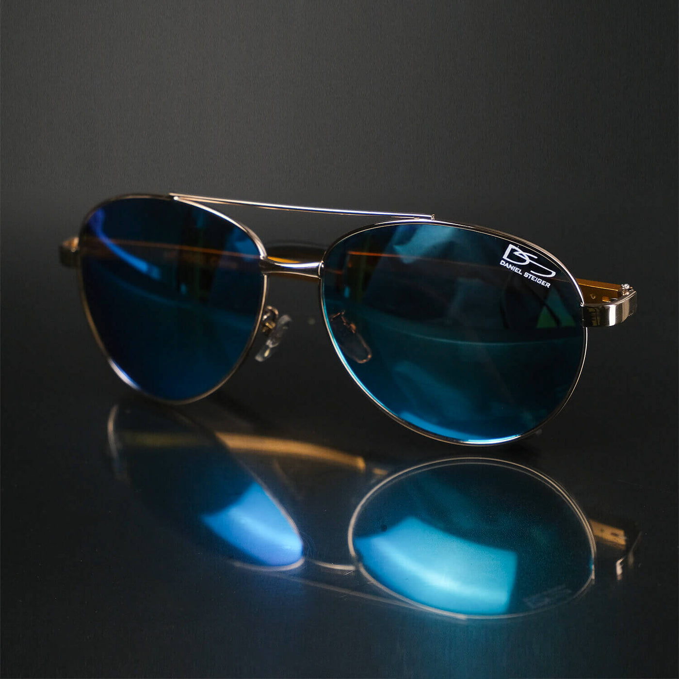 Daniel Steiger Adventurer Blue Men's Watch & Sunglasses